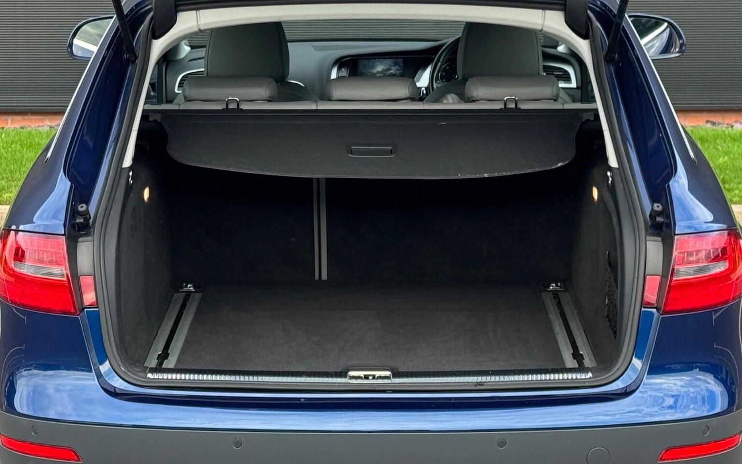 Used Audi A4 Allroad 2015 for sale - 76631552: Photo 13