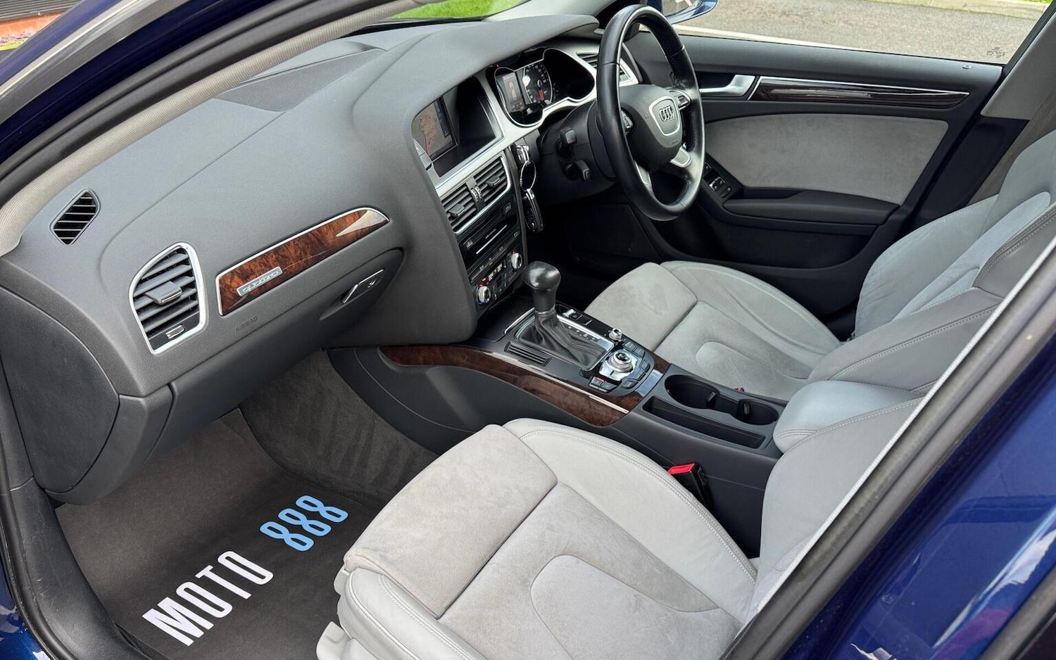 Used Audi A4 Allroad 2015 for sale - 76631552: Photo 32