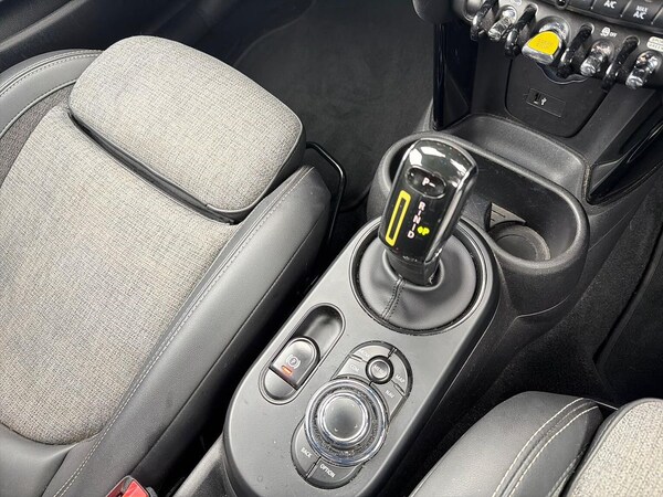 Used MINI Hatch 2022 for sale - 76249736: Photo 13