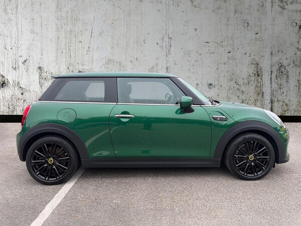 Used MINI Hatch 2022 for sale - 76249736: Photo 3