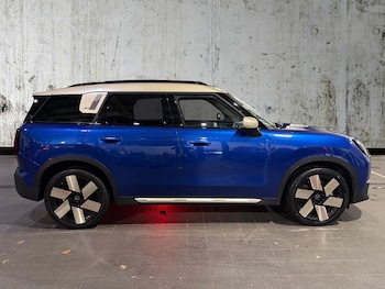 Used MINI Countryman 2025 for sale - 76490699: Photo