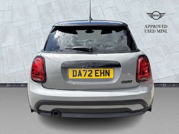 Used MINI Hatch 2022 for sale - 79391936: Photo
