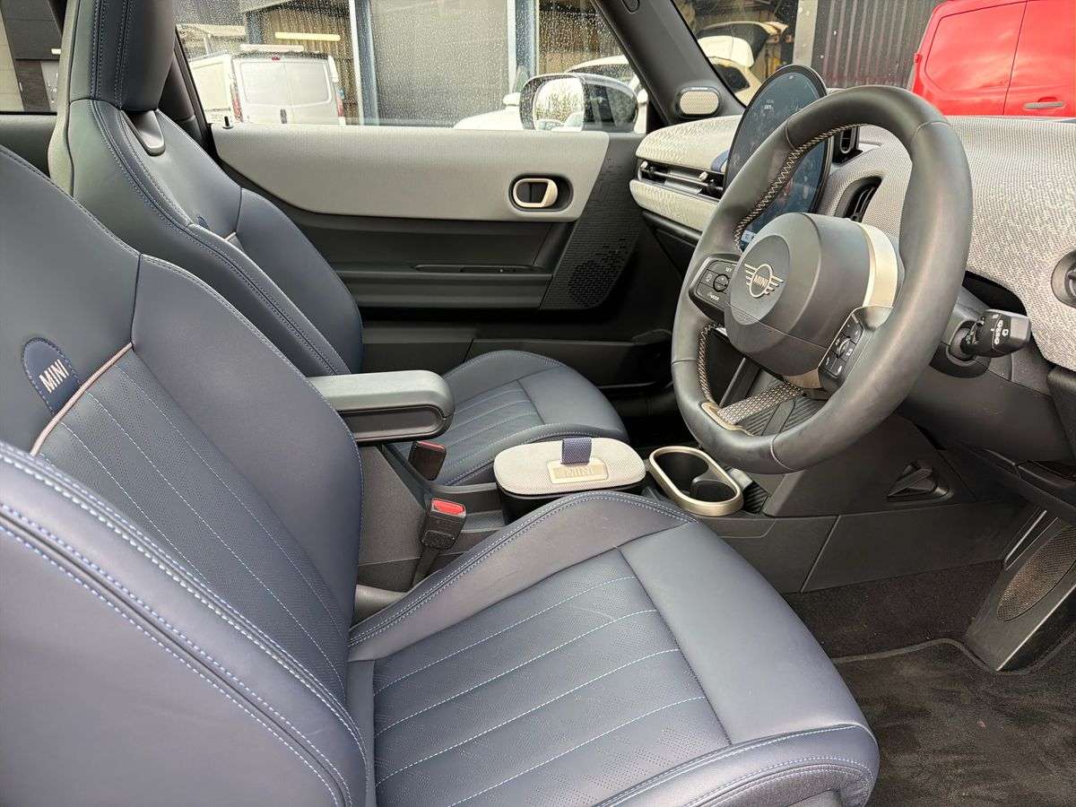 Used MINI Cooper 2024 for sale - 78106391: Photo 21