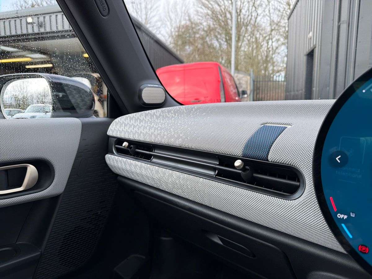 Used MINI Cooper 2024 for sale - 78106391: Photo 24