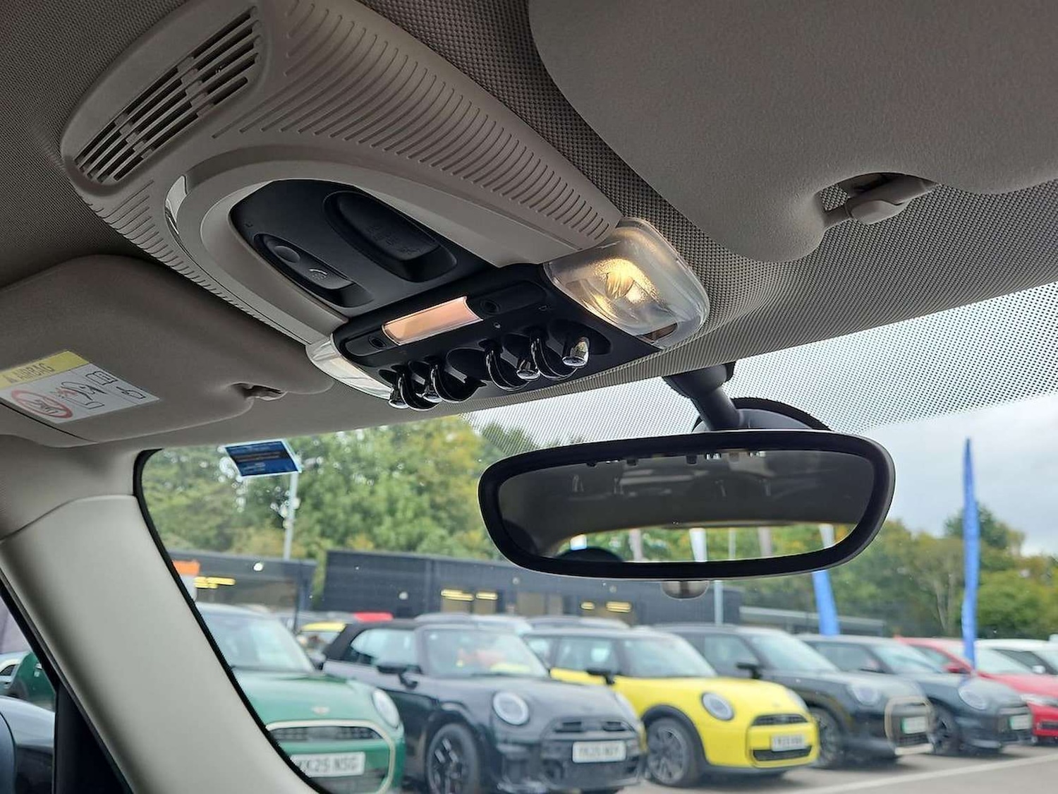 Used MINI Hatch 2019 for sale - 76596430: Photo 15