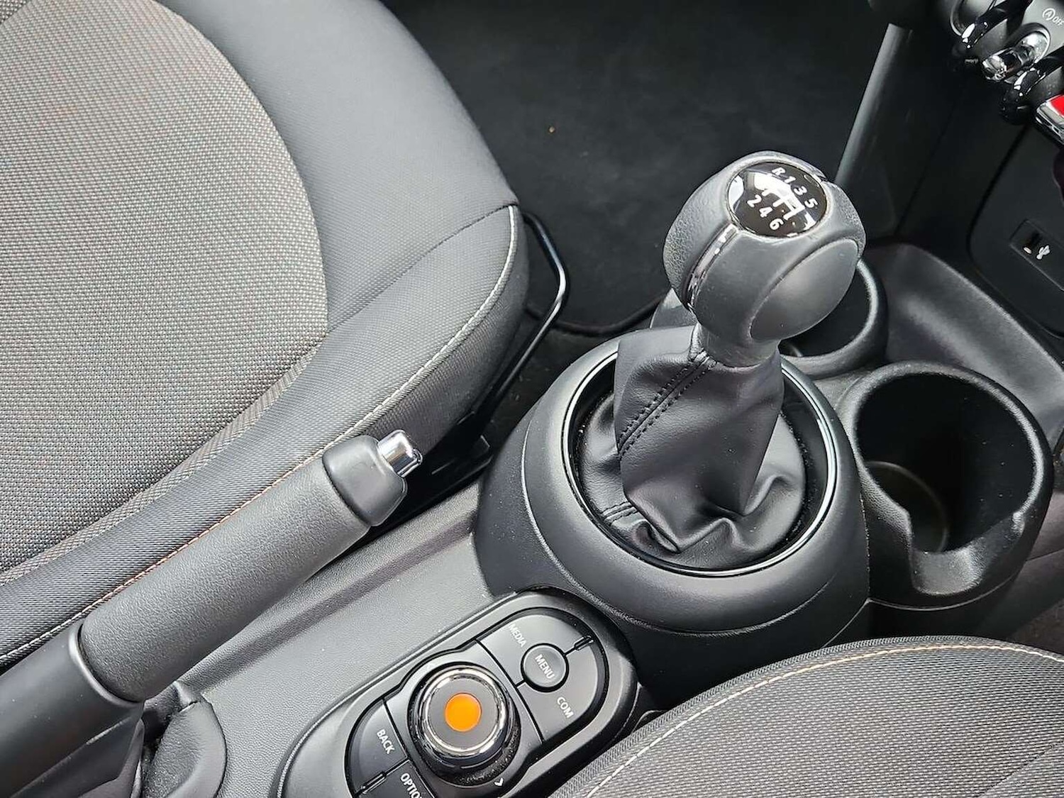 Used MINI Hatch 2019 for sale - 76596430: Photo 23