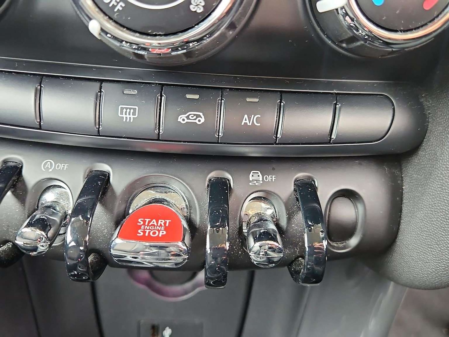 Used MINI Hatch 2019 for sale - 76596430: Photo 31