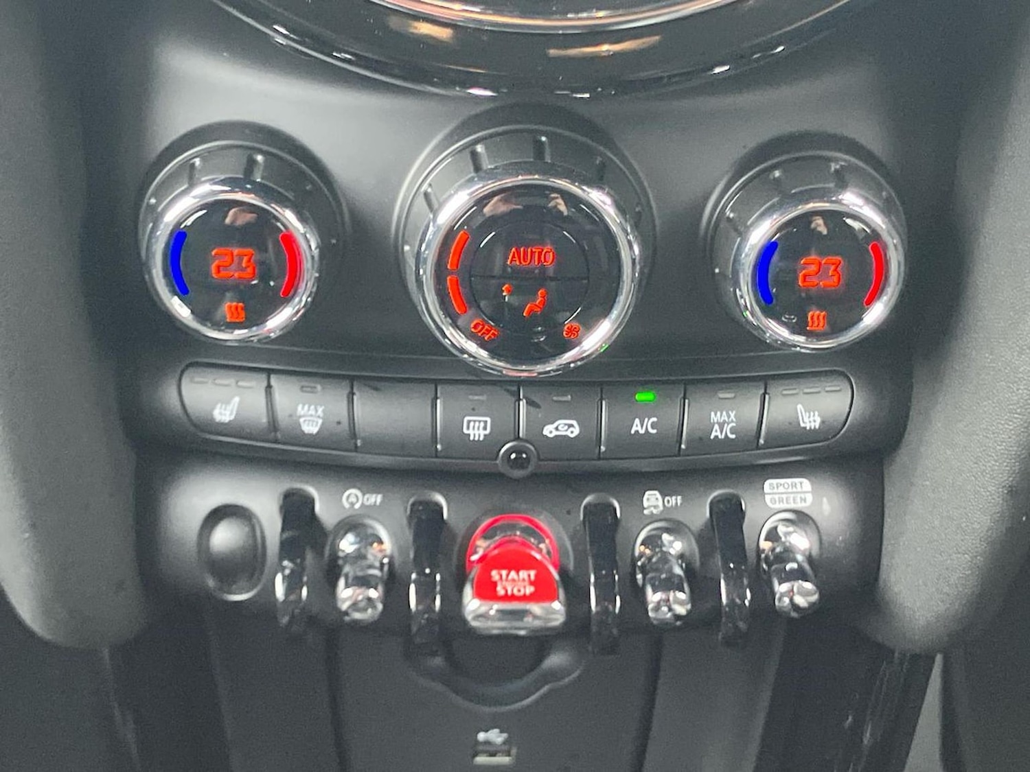 Used MINI Hatch 2024 for sale - 76313869: Photo 12