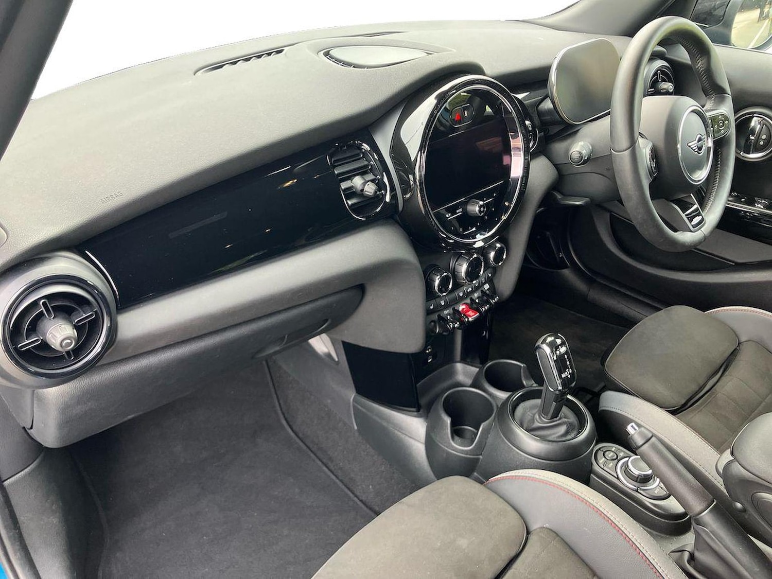 Used MINI Hatch 2024 for sale - 76313869: Photo 7
