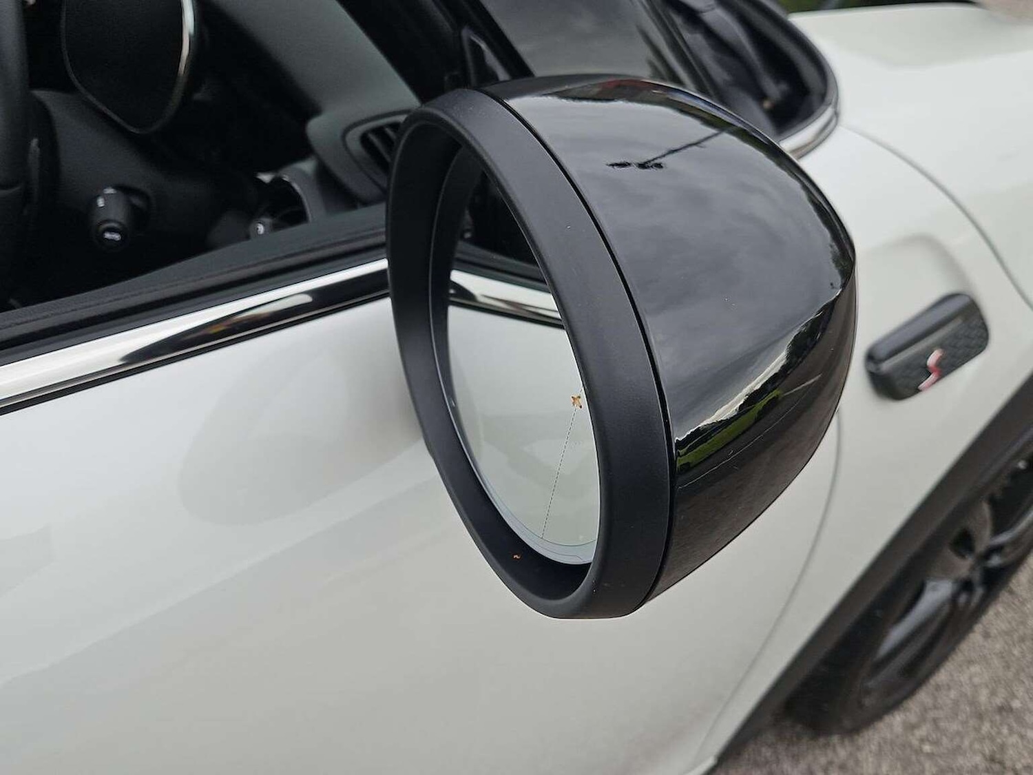 Used MINI Convertible 2024 for sale - 76763513: Photo 37