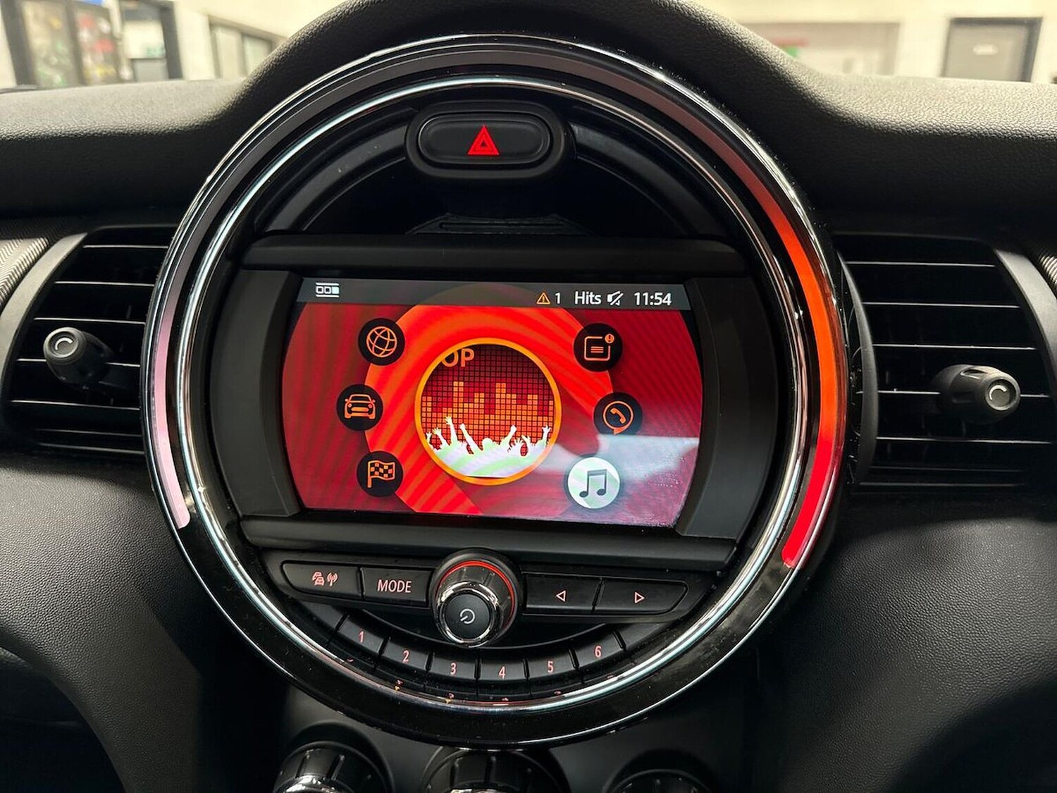 Used MINI Hatch 2020 for sale - 76450541: Photo 11