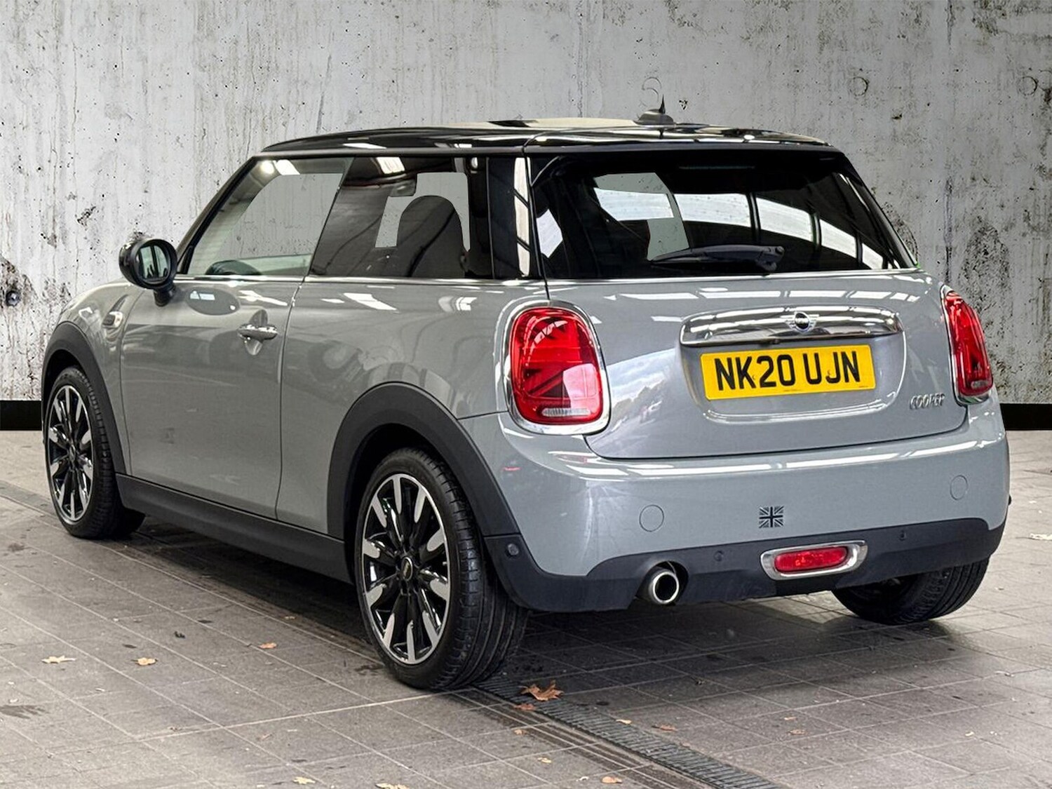 Used MINI Hatch 2020 for sale - 76450541: Photo 2