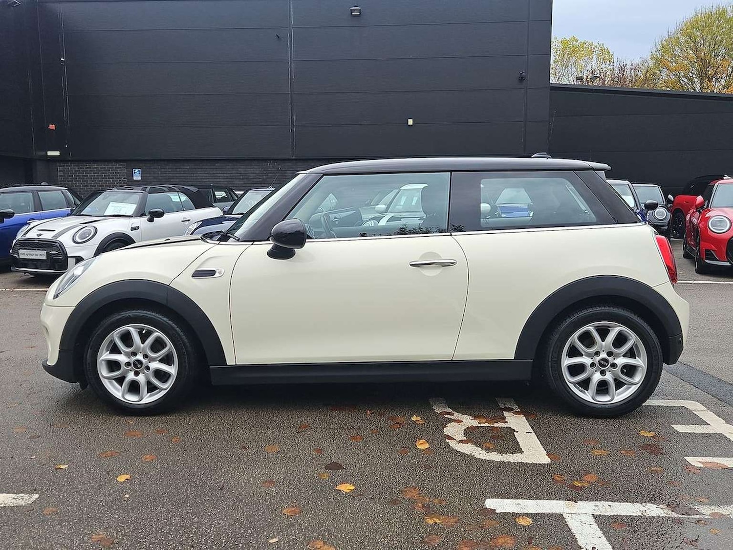 Used MINI Hatch 2018 for sale - 76596496: Photo 19