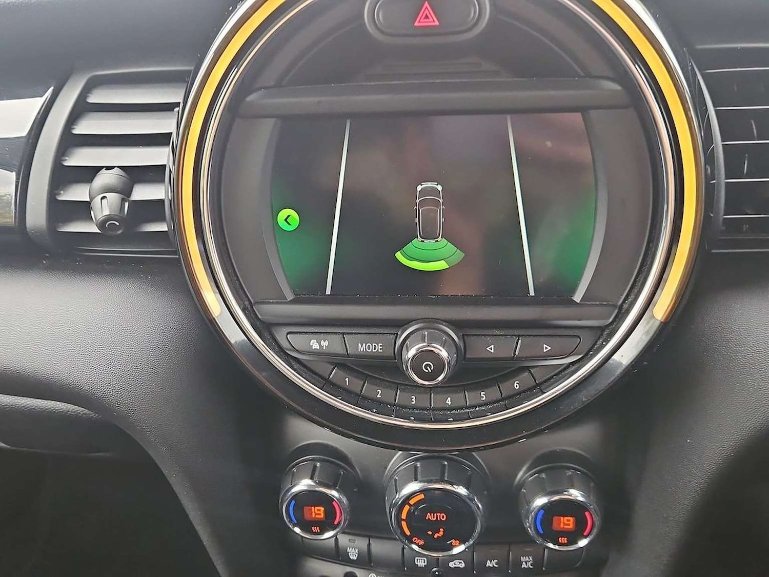 Used MINI Hatch 2018 for sale - 76596496: Photo 29