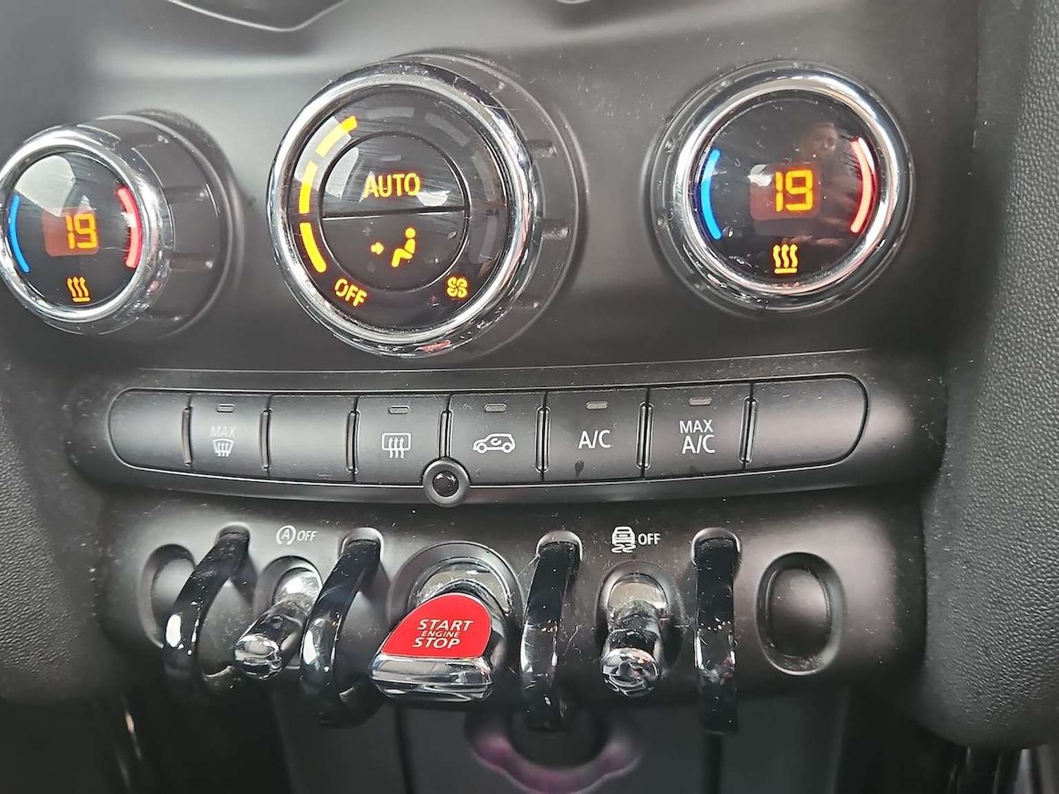 Used MINI Hatch 2018 for sale - 76596496: Photo 32