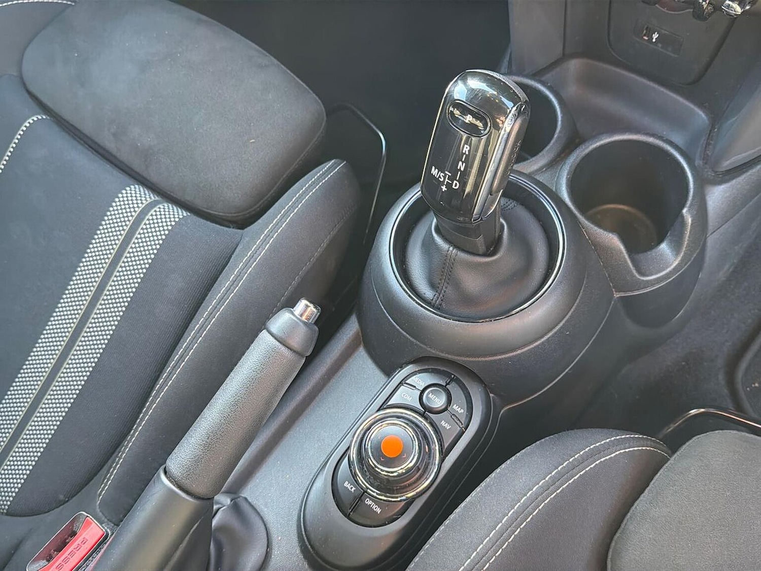 Used MINI Hatch 2019 for sale - 76450542: Photo 13