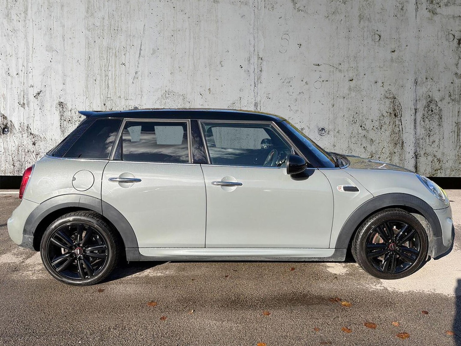 Used MINI Hatch 2019 for sale - 76450542: Photo 3