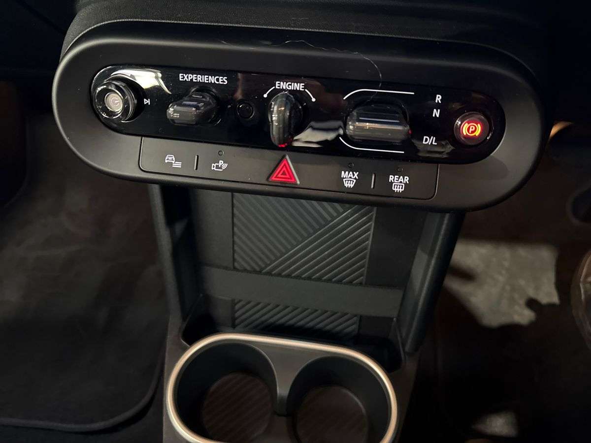 Used MINI Cooper 2025 for sale - 78192219: Photo 11