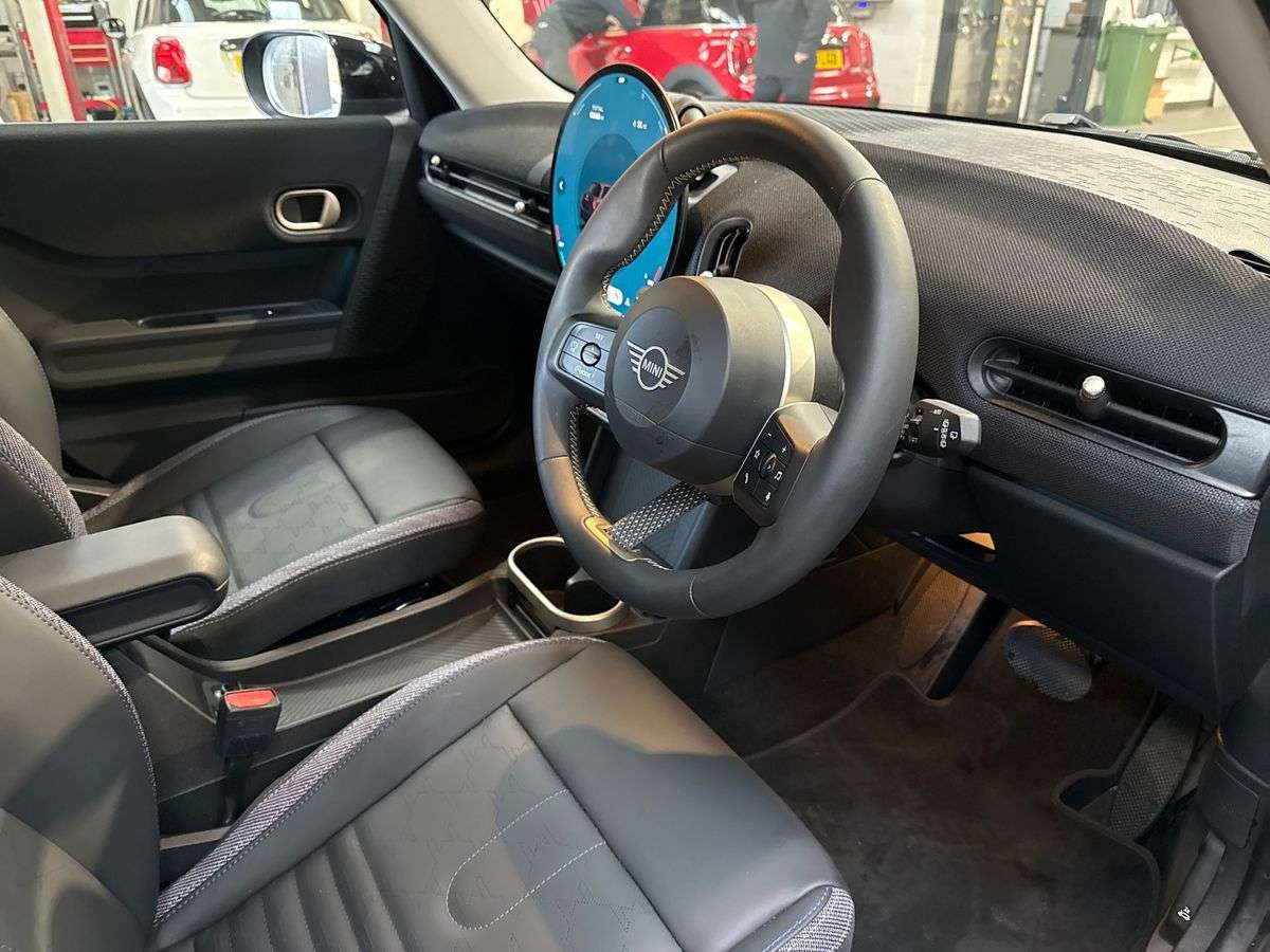 Used MINI Cooper 2025 for sale - 78192219: Photo 15