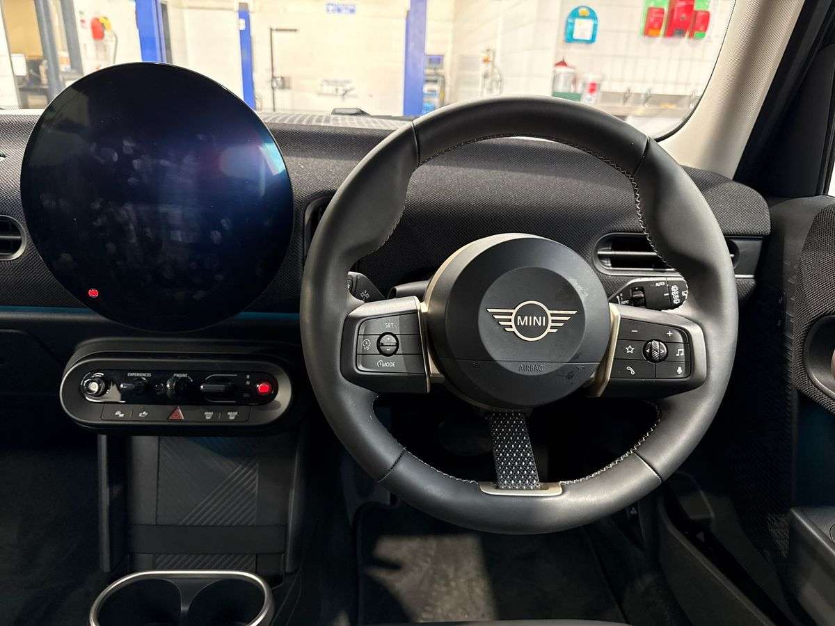 Used MINI Cooper 2025 for sale - 78192219: Photo 9