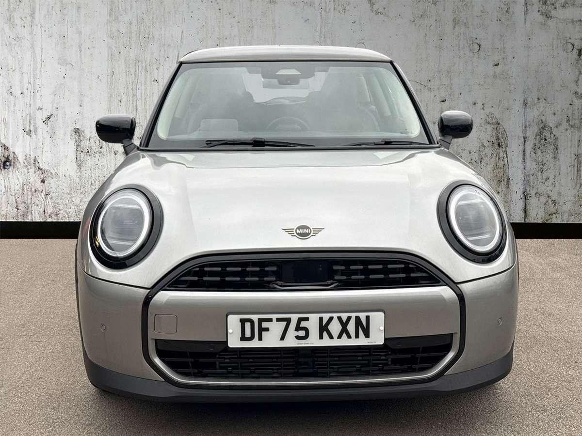 Used MINI Cooper 2025 for sale - 77556045: Photo 5