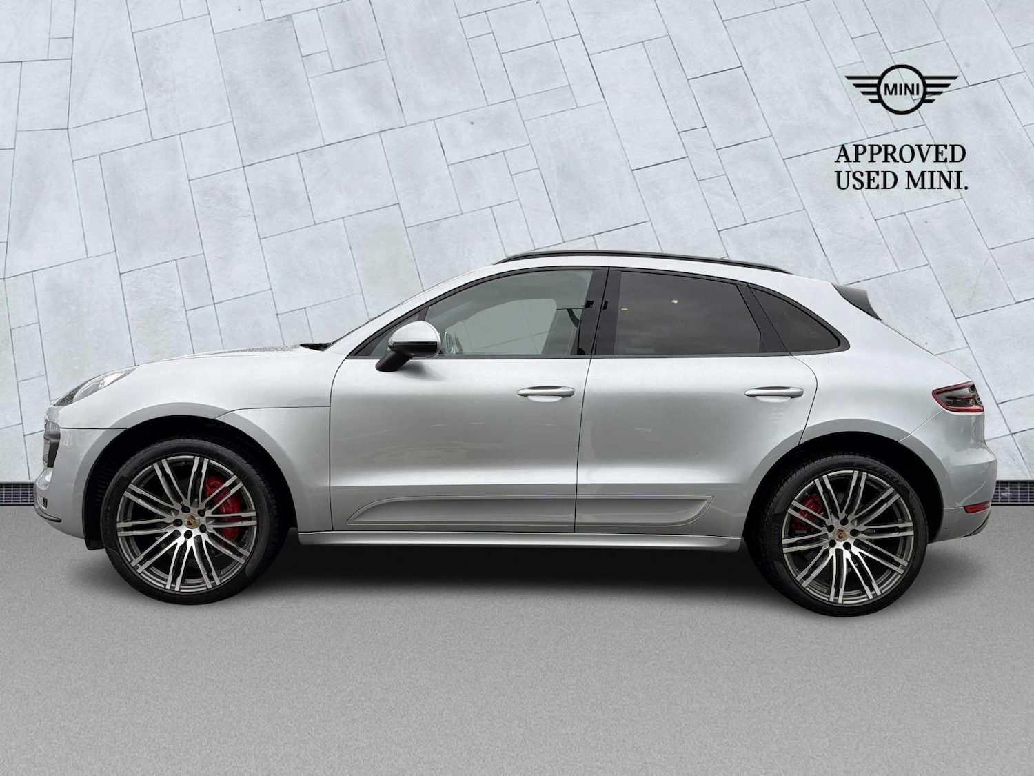 Used Porsche Macan 2015 for sale - 76830667: Photo 19