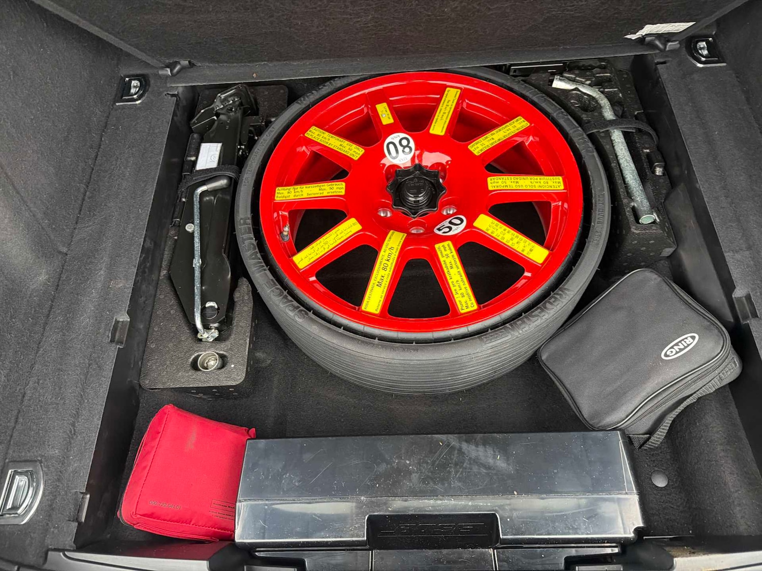 Used Porsche Macan 2015 for sale - 76830667: Photo 38