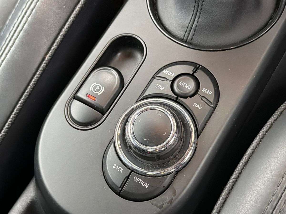 Used MINI Hatch 2023 for sale - 78196301: Photo 24