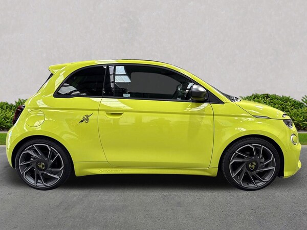 Used Abarth 500 2024 for sale - 76064433: Photo 3