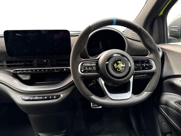 Used Abarth 500 2024 for sale - 76064433: Photo 9
