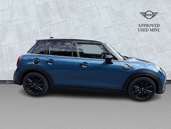 Used MINI Hatch 2022 for sale - 78965001: Photo