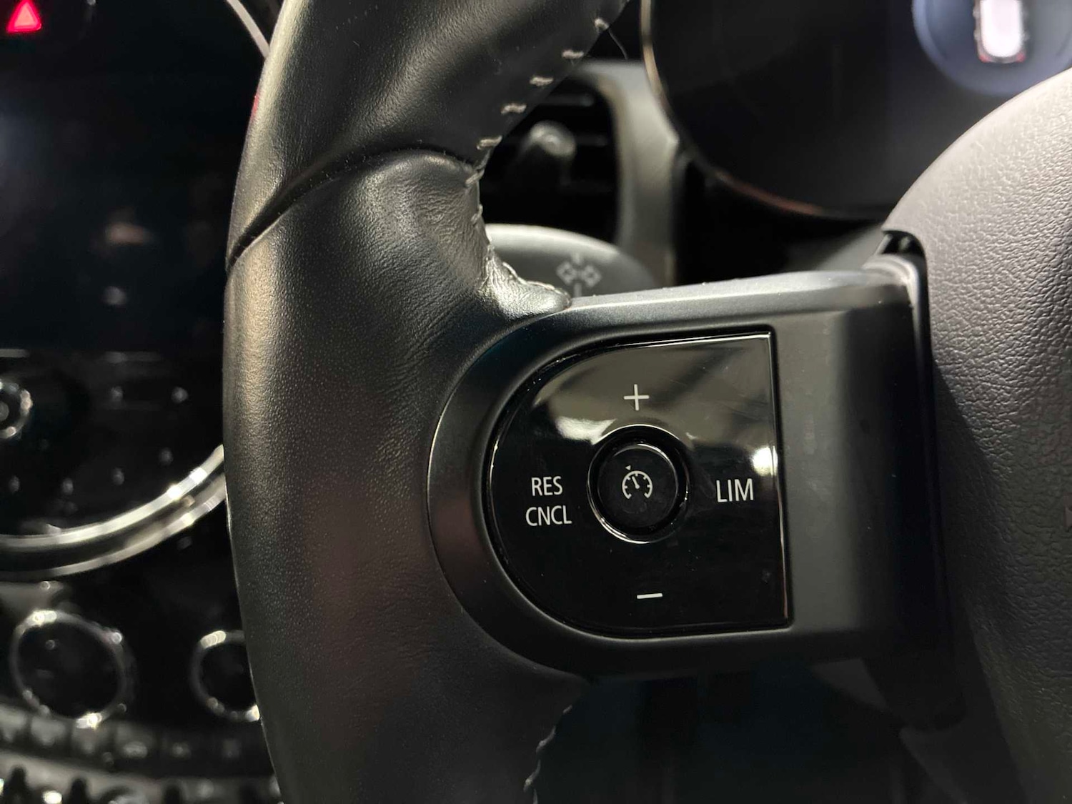 Used MINI Hatch 2021 for sale - 77069324: Photo 25