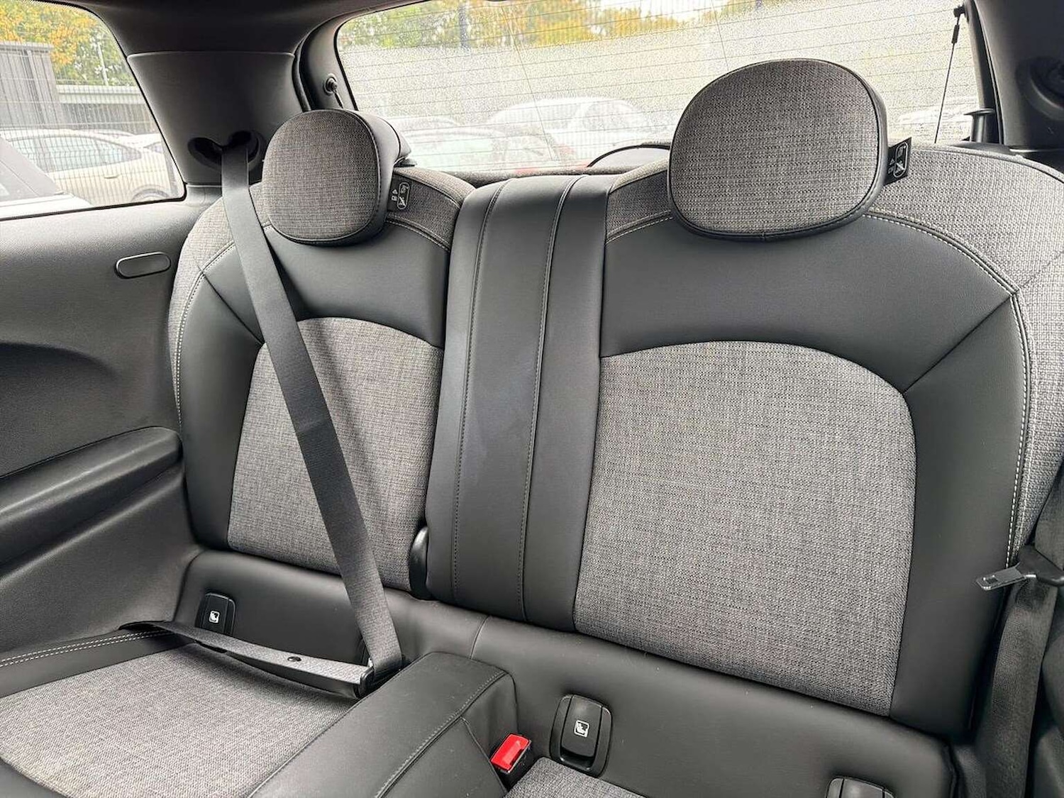 Used MINI Electric Hatch 2022 for sale - 76596401: Photo 16