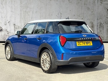 Used MINI Cooper 2024 for sale - 75436561: Photo