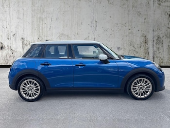 Used MINI Cooper 2024 for sale - 75436561: Photo