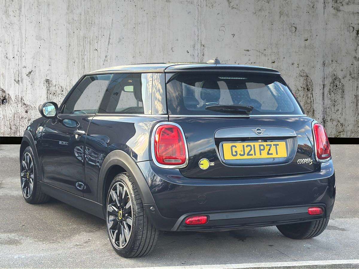 Used MINI Hatch 2021 for sale - 78210229: Photo 2