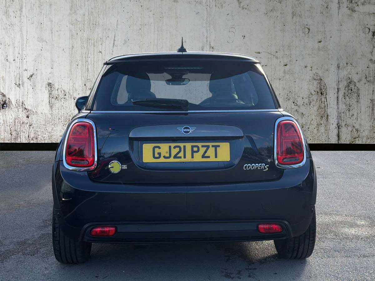 Used MINI Hatch 2021 for sale - 78210229: Photo 4