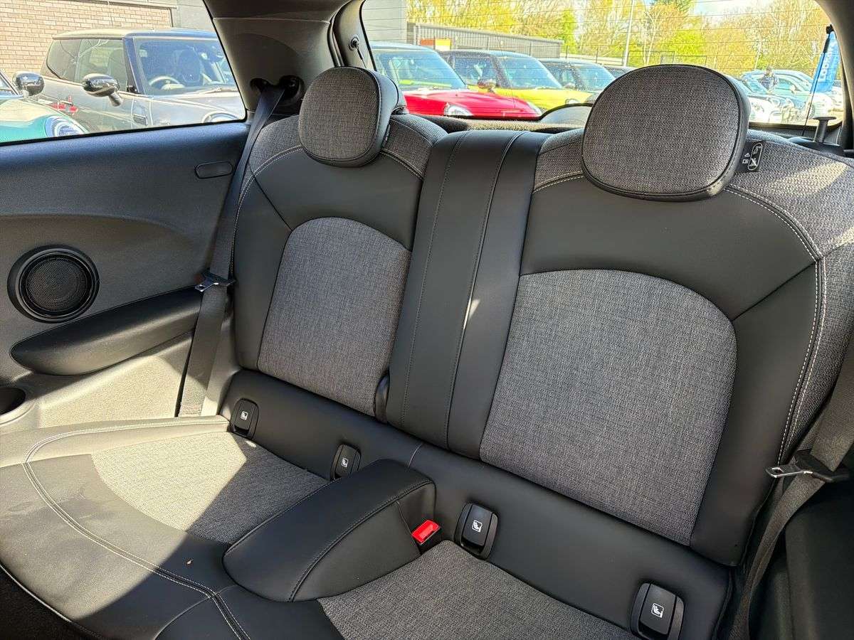 Used MINI Hatch 2022 for sale - 78196159: Photo 16