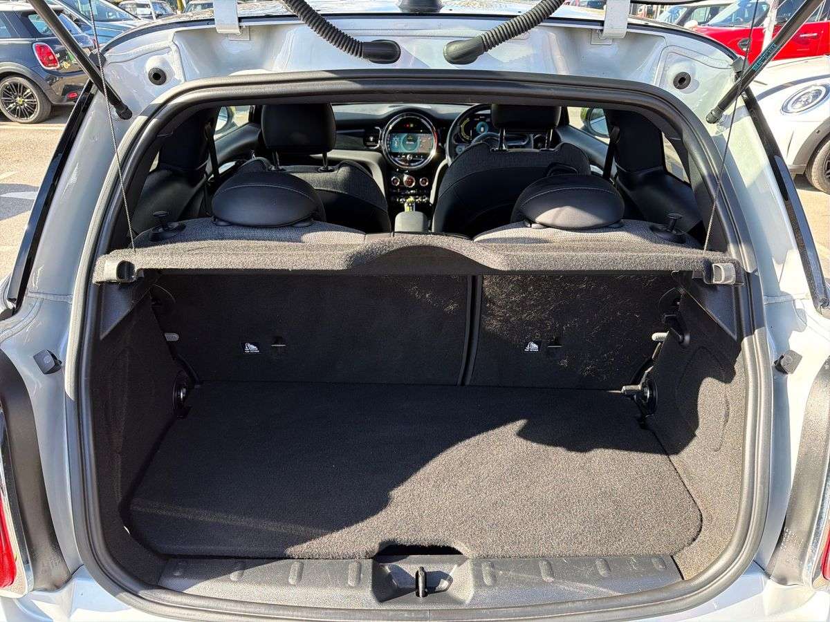 Used MINI Hatch 2022 for sale - 78196159: Photo 17