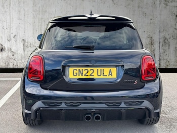 Used MINI Hatch 2022 for sale - 76403419: Photo