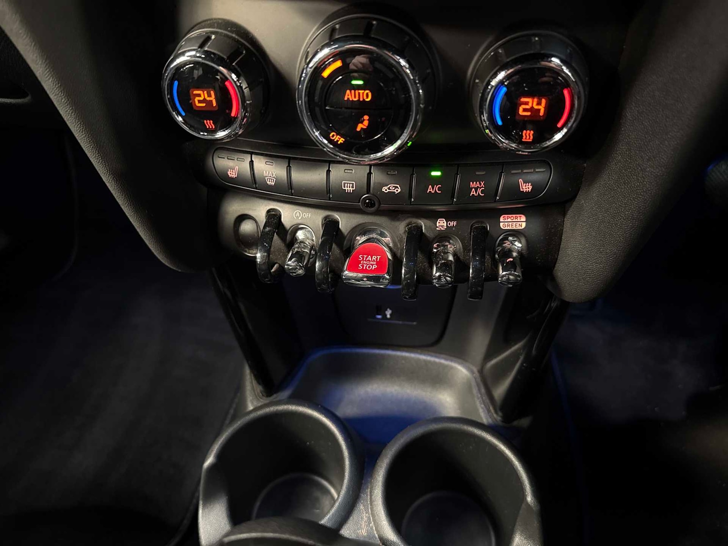 Used MINI Hatch 2022 for sale - 76706486: Photo 12