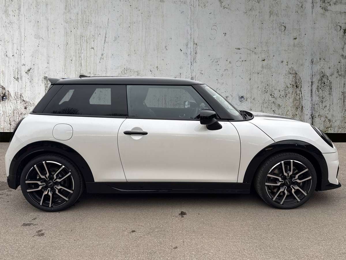 Used MINI Cooper 2025 for sale - 77556047: Photo 3