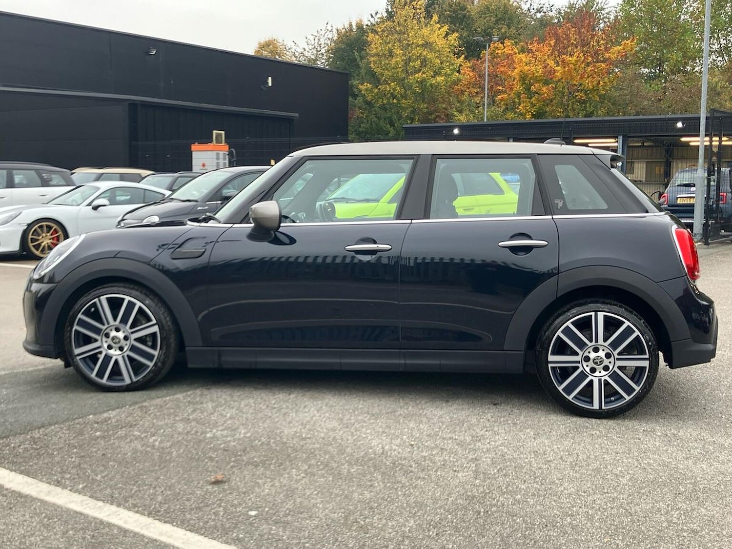 Used MINI Hatch 2022 for sale - 76305358: Photo 19