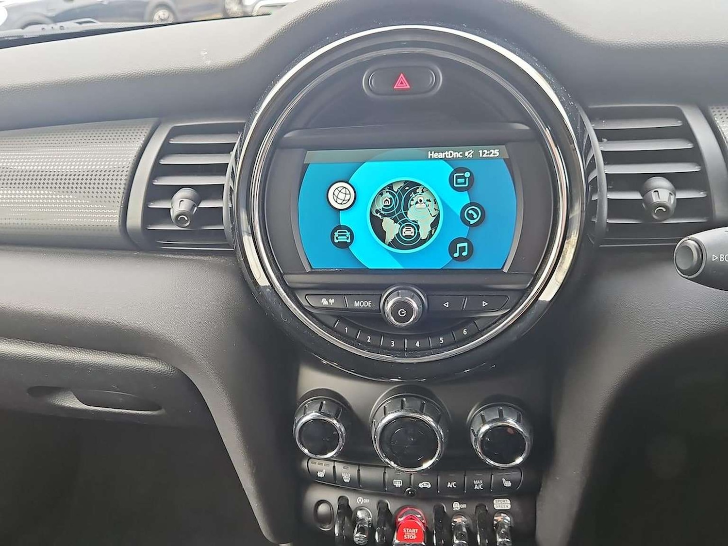 Used MINI Hatch 2019 for sale - 76596520: Photo 11