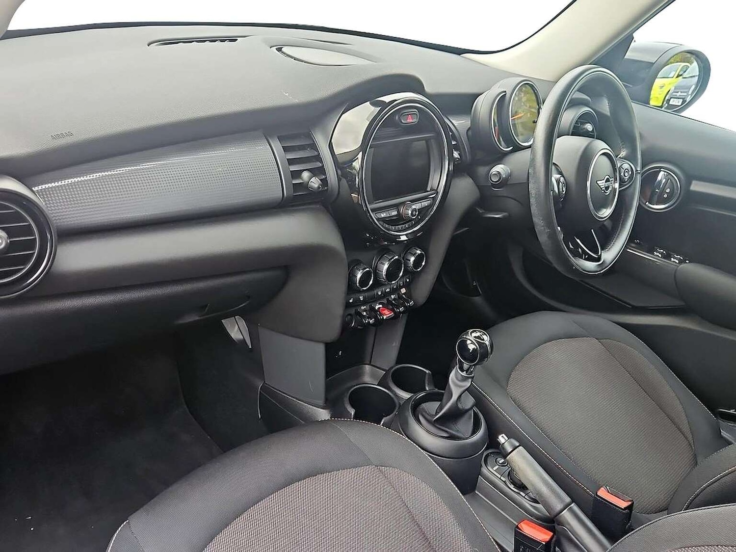 Used MINI Hatch 2019 for sale - 76596520: Photo 7