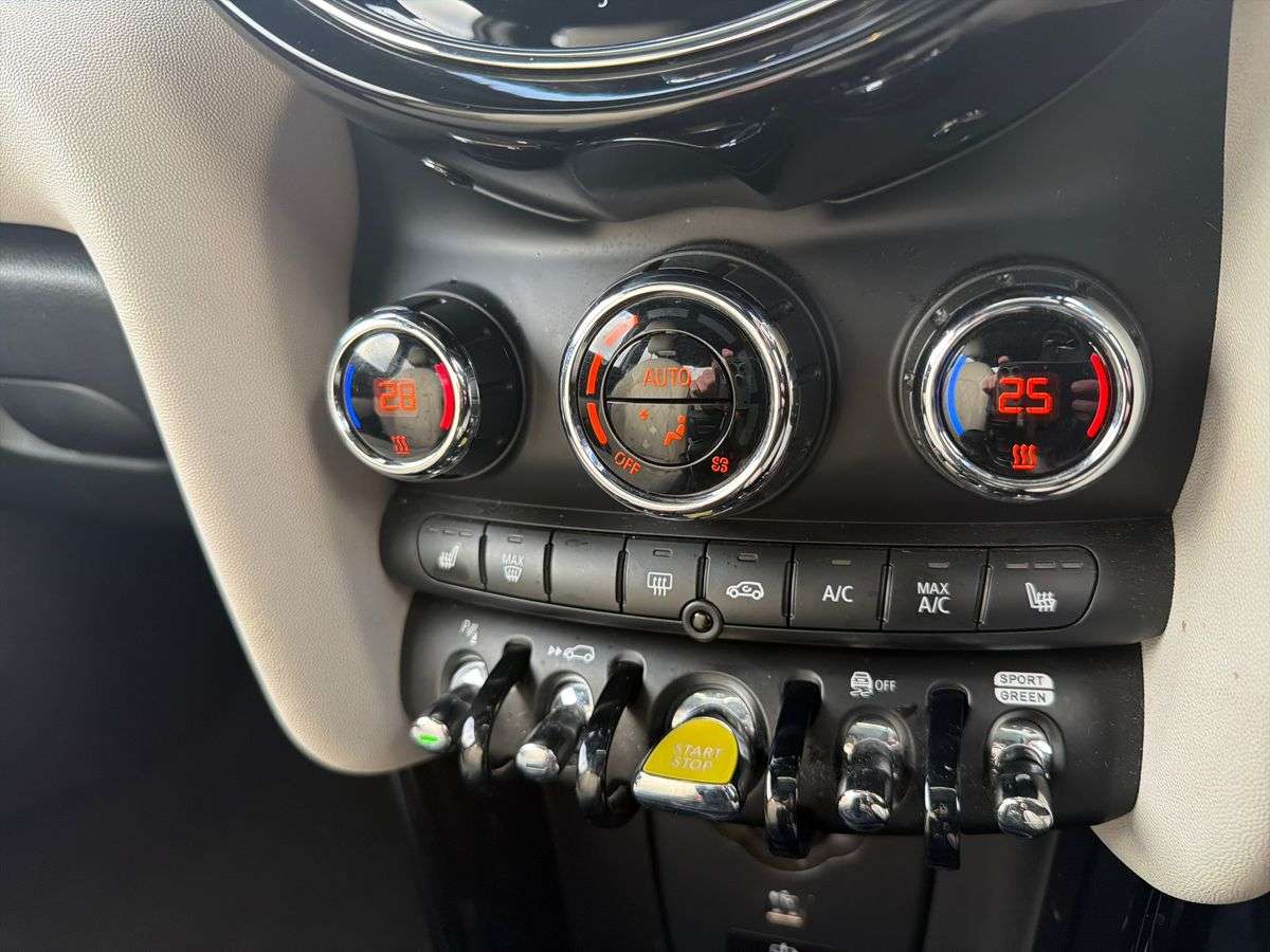 Used MINI Hatch 2022 for sale - 77980071: Photo 12