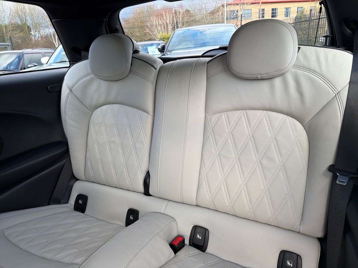 Used MINI Hatch 2022 for sale - 77980071: Photo 16