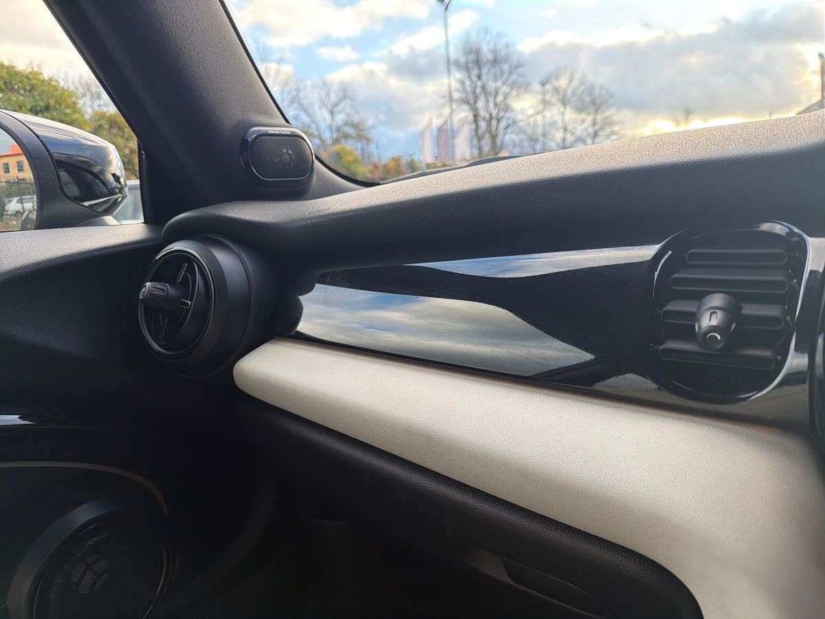 Used MINI Hatch 2022 for sale - 77980071: Photo 24