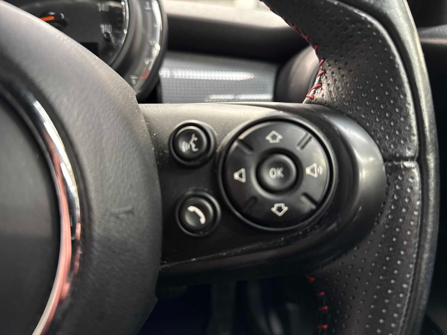 Used MINI Hatch 2019 for sale - 76736705: Photo 26