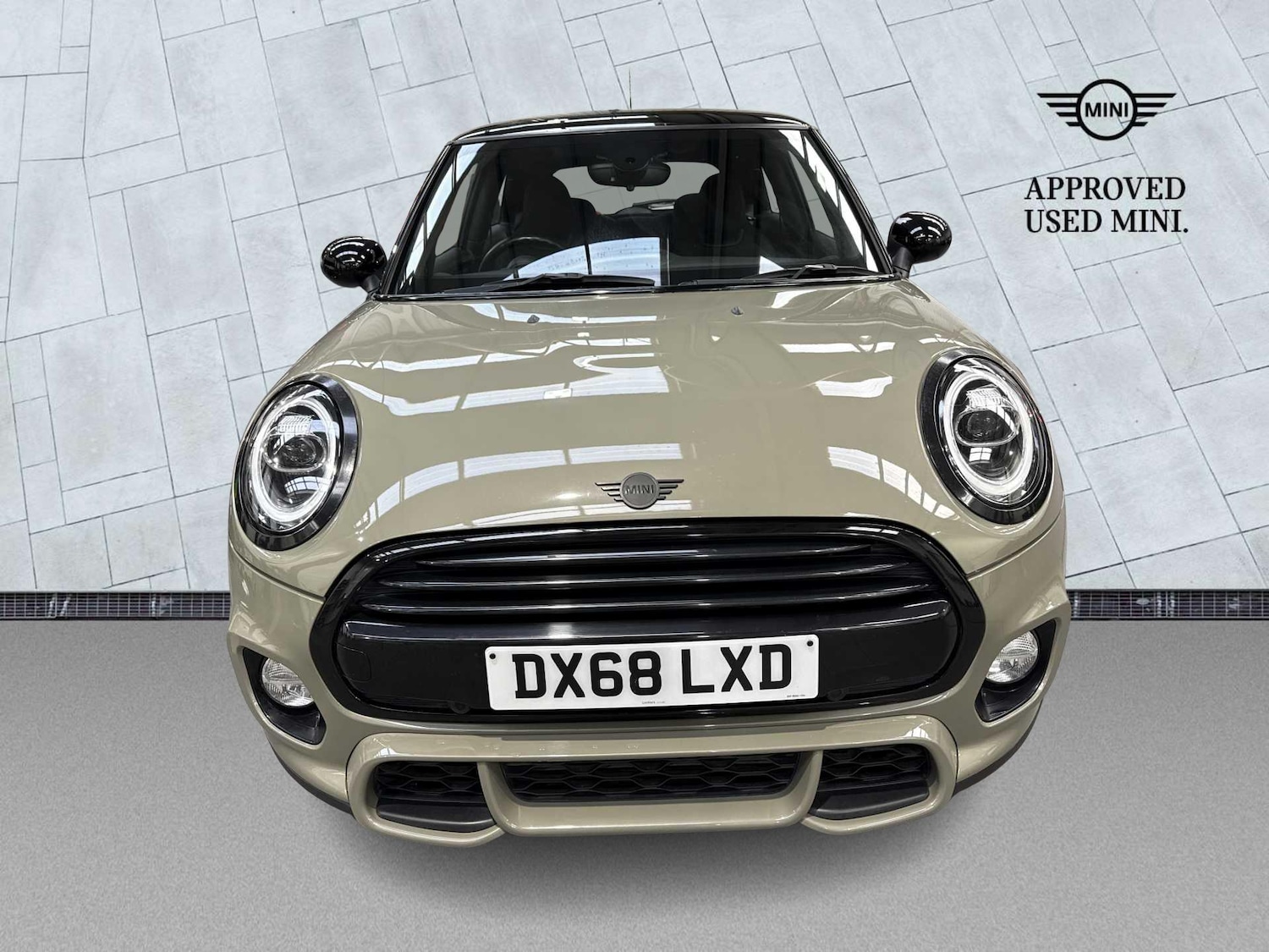 Used MINI Hatch 2019 for sale - 76736705: Photo 5